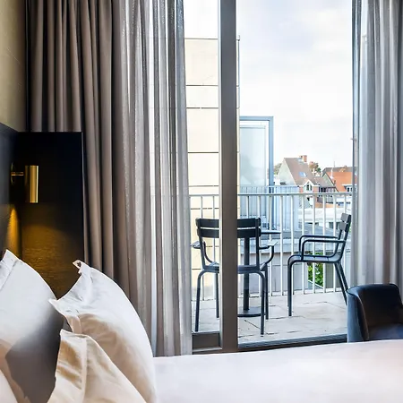 Pillows Grand Boutique Reylof 4*
