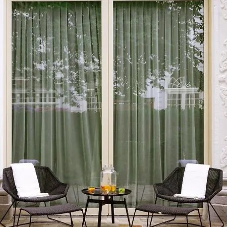 Pillows Grand Boutique Reylof Hotel