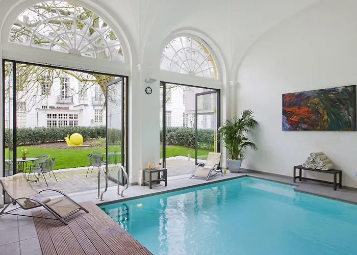 Pillows Grand Boutique Reylof 4*