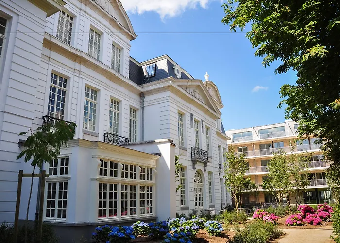 Pillows Grand Boutique Reylof 4*